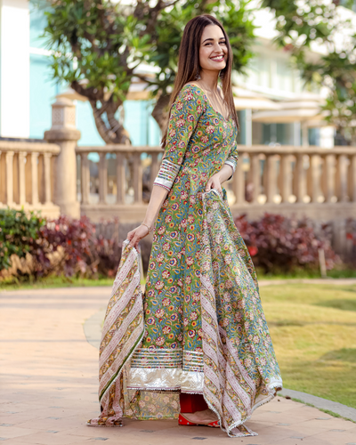 Leafy Green Handblock Suit Set