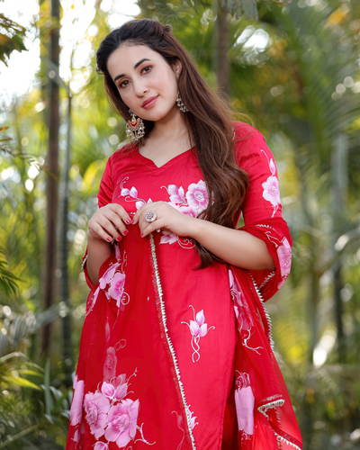RED CANARY HANDPAINTED SUIT SET