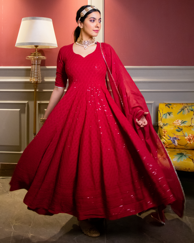 Karwa Chauth Special Dress Ideas for Women | Libas