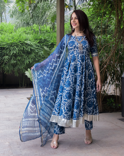 Pantone Indigo Handblock Cotton Suit Set