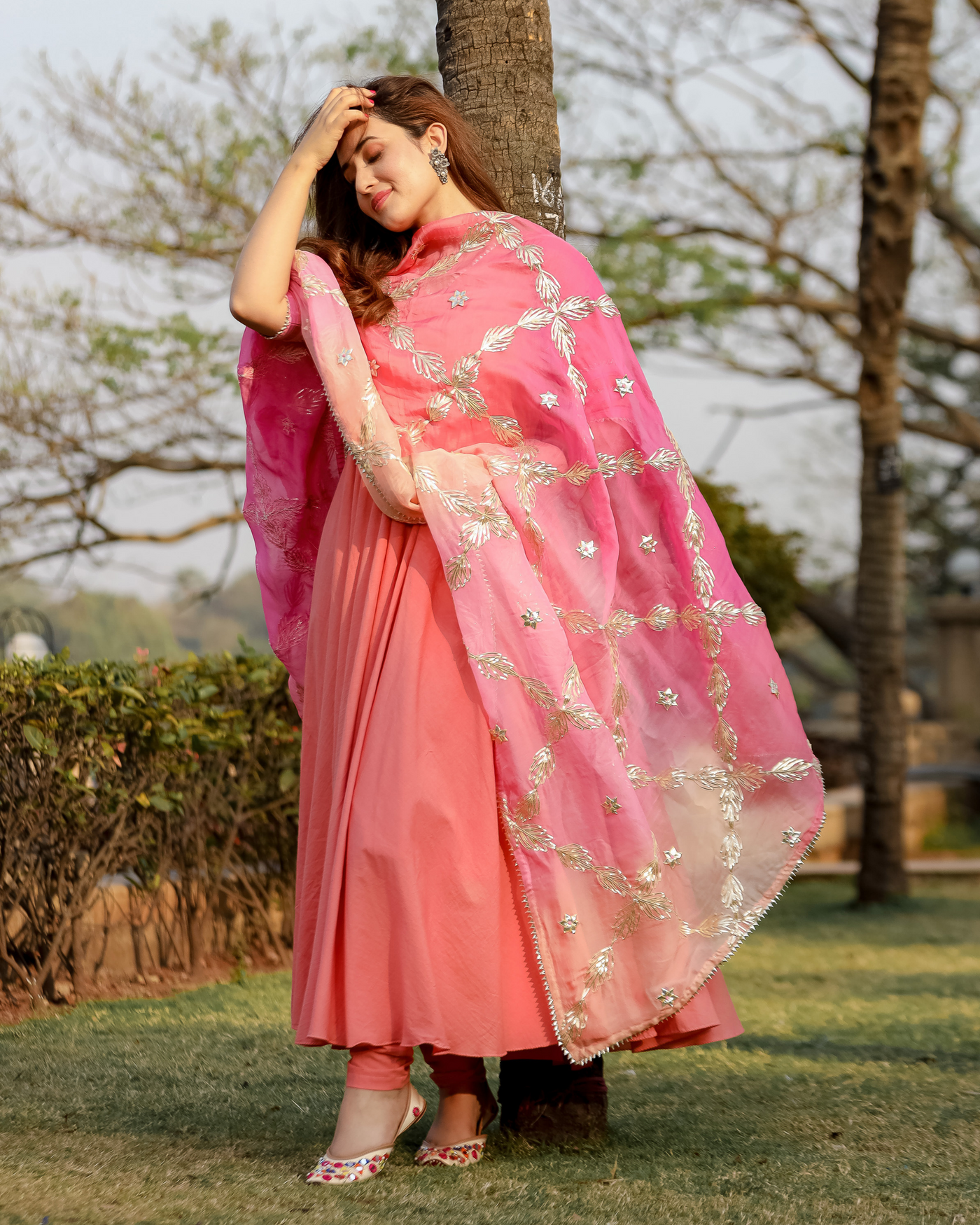 Dazzle Peach Gotapatti Suit Set