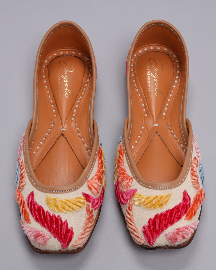 Silky Milky Handcrafted Jutti