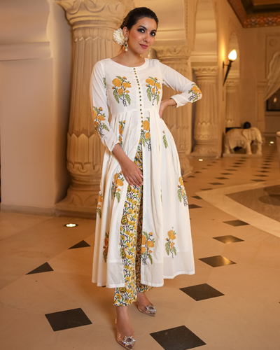 Musky White Handblock Kurta Set